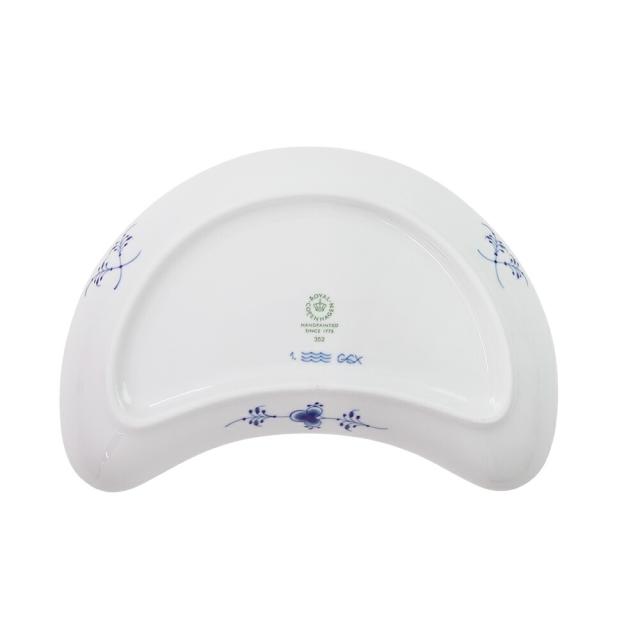 ロイヤルコペンハーゲン ブルーフルーテッド ハーフレース クレセントディッシュ 22cm 1-102-352
