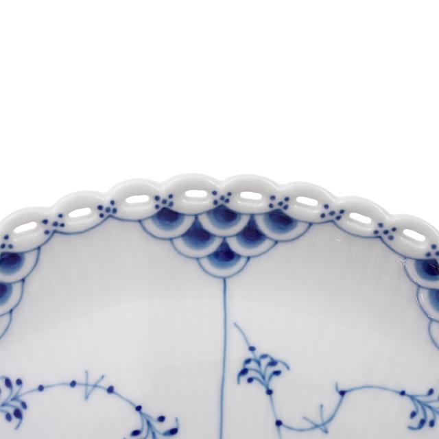 ロイヤルコペンハーゲン ブルーフルーテッド フルレース クレセントディッシュ 22cm 1-103-352