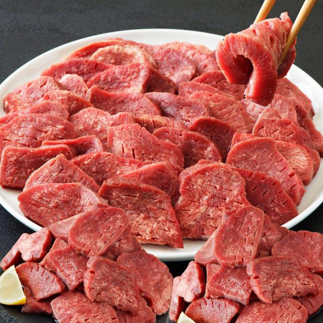 牛タン 厚切り 2kg (1kg×2袋）厚さ約10mm 肉 牛肉 焼肉 冷凍 スライス 業務用 バーベキュー BBQ おつまみ ギフト お祝い 厚切り牛タン 特別な日 送料無料_1