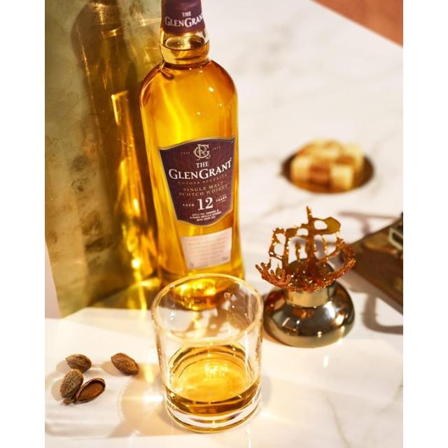 グレングラント 12年 ウイスキー ２本セット THE GLEN GRANT 700ml シングルモルト スコッチウイスキー イギリス GLEN GRANT AGED 12 YEARS 箱入り_3