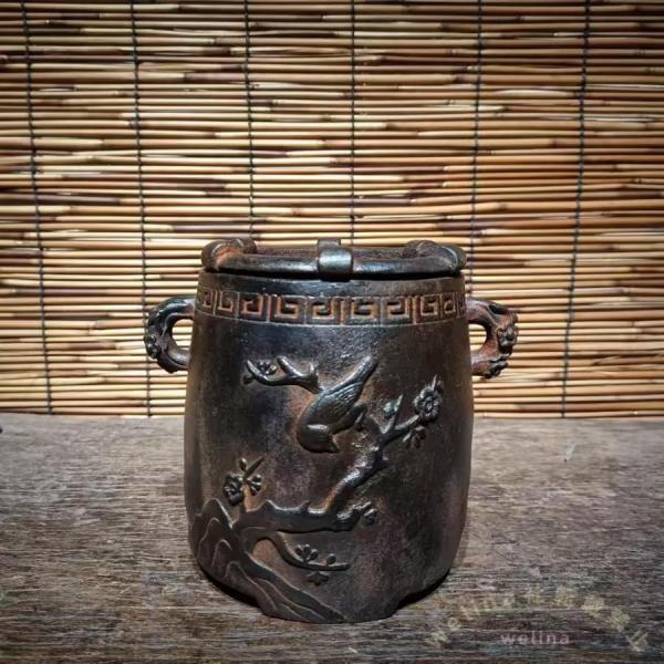 鋳鉄炭火炉 卓上火鉢 口径7.8cm 高さ13cm 古風デザイン Welina 温酒 煮茶 炭火風 インテリアにも 茶道具 置き炉 小型 風情ある時間