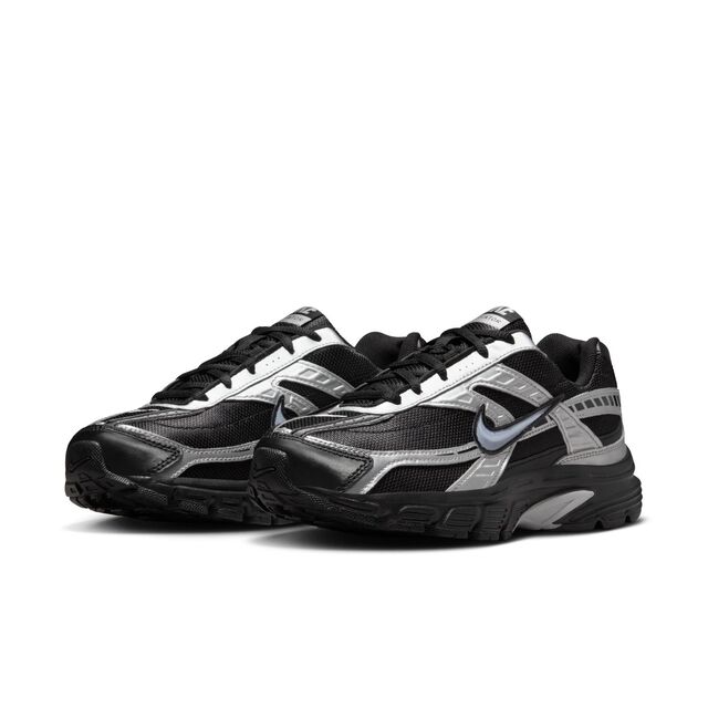 NIKE(ナイキ) Initiator IO7597 （レディース） Col.001 ブラック/ウルフグレー-ブラック-メタリックシルバー 26年春夏モデル