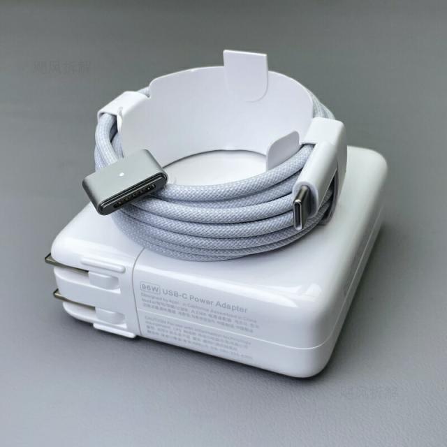 新品　　MacBook Pro 96w 　 USB-C 電源充電器　 ACアダプター 充電器