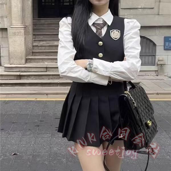女の子卒業式スーツ150-160cm韓国制服4点セット KNK(株) 白シャツネクタイベストプリーツスカート卒服なんちゃって制服小中高おしゃれフォーマル