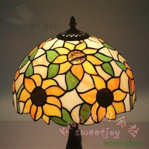 卓上ライト テーブルランプ 北欧 花柄 ステンドグラス 豪華 ガラス工芸 アンティーク レトロ 工芸品 寝室 インテリアランプ KNK(株) 雰囲気アップ_7
