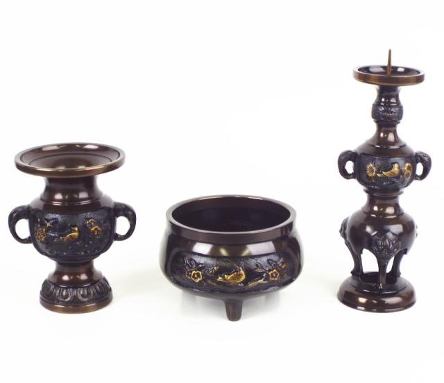 花鳥 仏具3点セット　中型仏壇用　黒光色（香炉3.5寸セット）高岡産の国産品