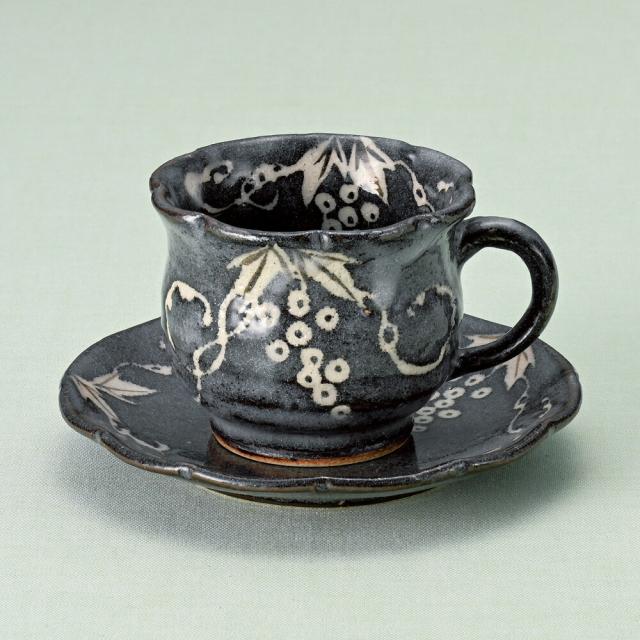 鼠志野葡萄コーヒー碗皿