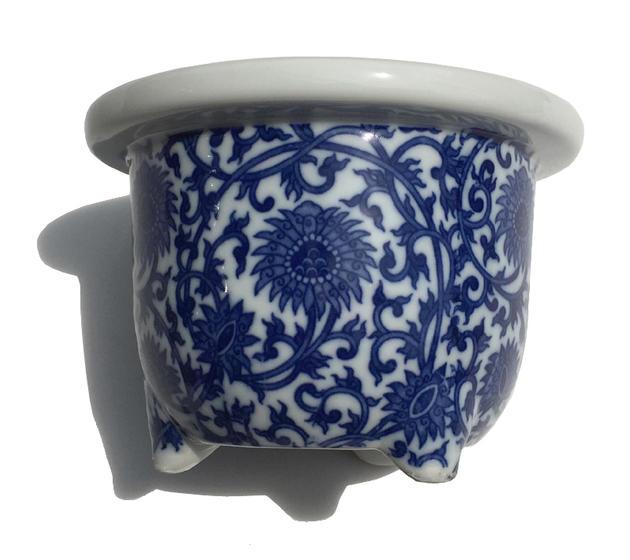 【植木鉢】10号唐草丸 白 【和風植木鉢 ミニ盆栽鉢 陶器 磁器】