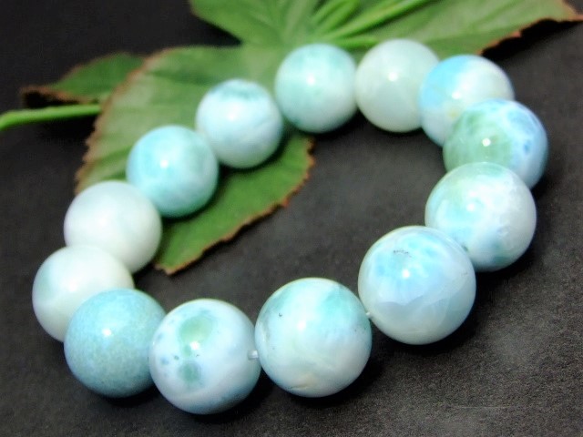 ≪29802≫今月の半額●16mm A ラリマー●内径17cm●ブレスレット●ポーチ付き●鑑別済・本物保証●送料無料●ドミニカ共和国産●天然石●パワーストーン 44,700円