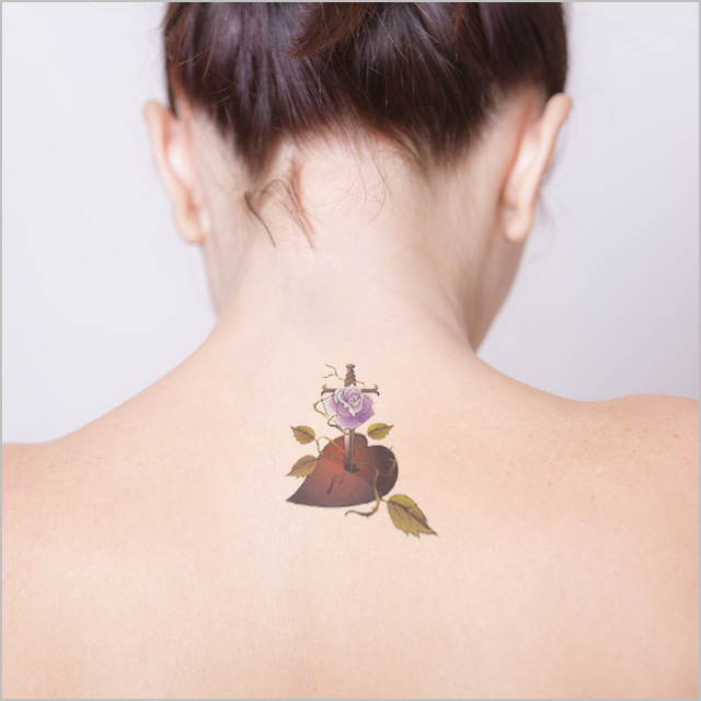 ハロウィン 493 タトゥーシール スタックインハート ローズ Halloween Tattoo の通販はau Pay マーケット Hsp ボディピアス アクセ