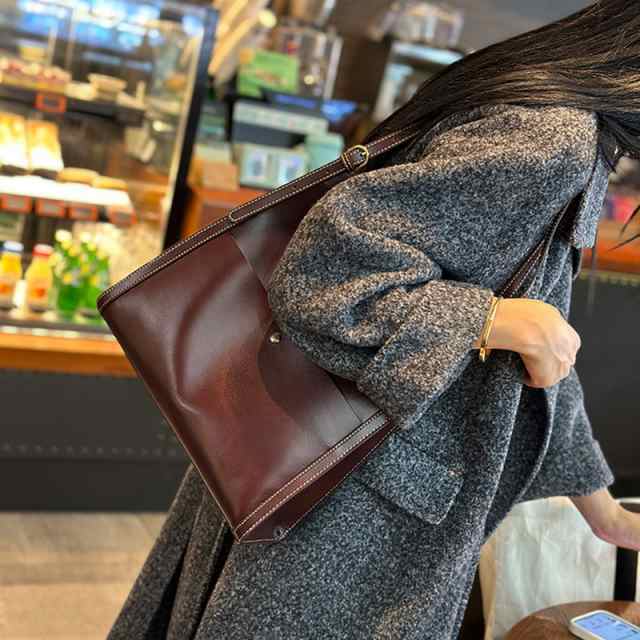 ショルダーバッグ 横型トートバッグ 横型 ハンドバッグ  欧米レトロ レディース 本革 牛革 本牛革 革 高級感 通勤 通学 A4 男女兼用 2024の通販は 8,190円