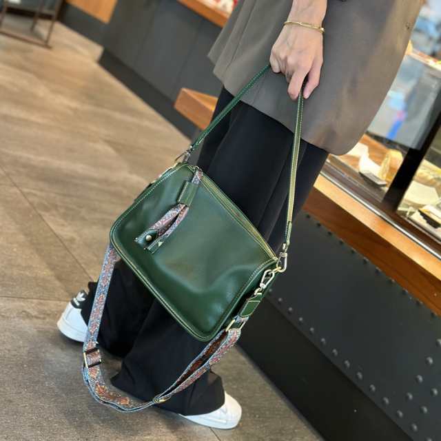 LINE INS ストリートトレンドバッグ 新品 2024 トートバッグ レディース ショルダーバッグ ビジネスバッグ 入園式 本革 牛革 高級感 ミニの通販は 7,811円