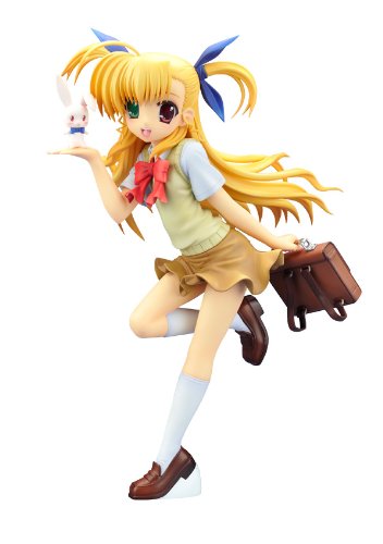 魔法少女リリカルなのはViVid 高町ヴィヴィオ (1/7スケール PVC塗装済完成 (中古品)