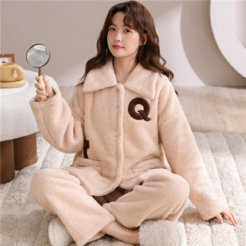 パジャマ レディース ルームウェア もこもこ パジャマ レディース かわいい パジャマ 冬 長袖 パジャマ ルームウェア もこもこ 大きいサイズ 上下セット 着る毛布 ロング ボーダー ボア 部屋着 セットアップ レディース 寝巻き レディース 暖かい