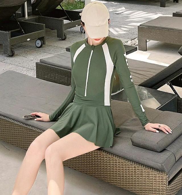 水着 レディース フィットネス ワンピース 体型カバー 長袖 ラッシュ