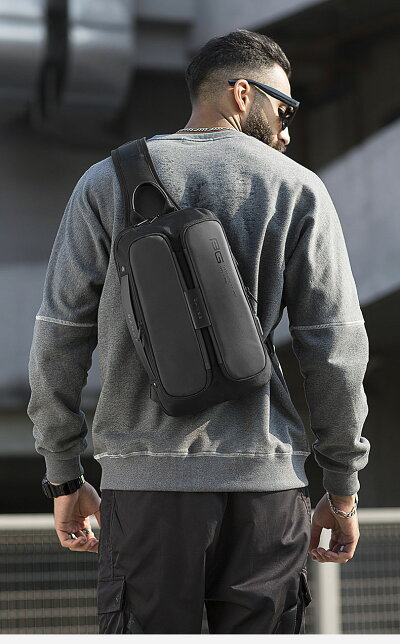 ボディバッグ メンズ ビジネスバッグ 通勤 通学 ショルダーバッグ レディース 大容量 撥水 防水 おしゃれ かっこいい 9.7インチiPad収納 ワンショルダーバッグ 斜めがけバッグ 肩掛けバッグ 旅行パック アウトドア 自転車 バイク 大きめ ギフト