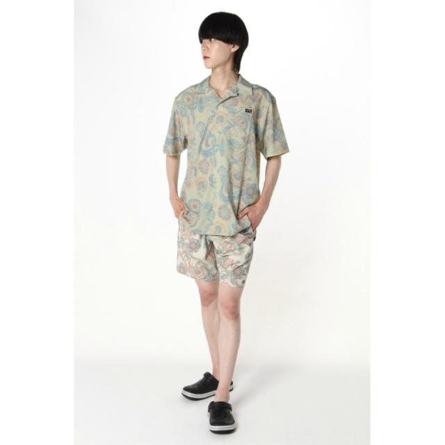 ビラボン BILLABONG ラッシュガード 半袖 メンズ ラッシュT 水陸両用 BE01A123 UVカット 水陸両用 プール 海水浴 サーフ系 アロハ柄