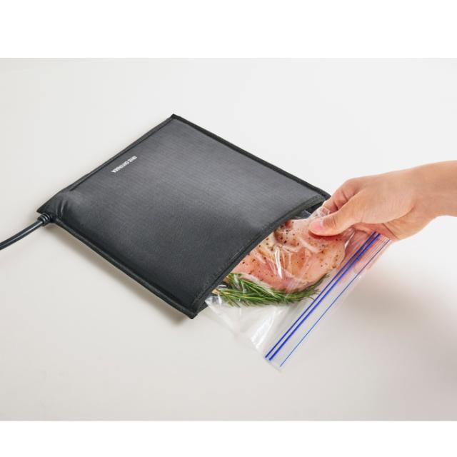 低温調理器 低温調理機 袋型 コンパクト 簡単 お手軽 サラダチキン ローストビーフ 手作り 家庭用 アイリスオーヤマ ポケットシェフ PLTC-M01-B IRIS OHYAMA 【ご自宅配送限定】‥_3