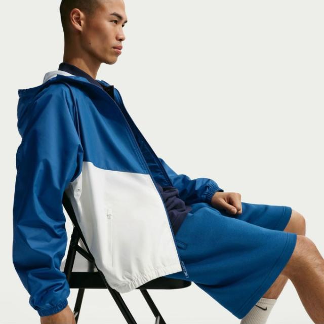 ナイキ(NIKE) ウインドブレーカー 上下セット メンズ LND WRフード
