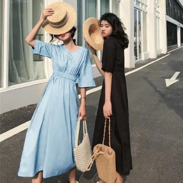 【コルコバード】コットン ロングワンピース Ａライン フレア Vネック 腰がくびれた Vネック ワンピース 夏 半袖 ウエストマーク Aライン