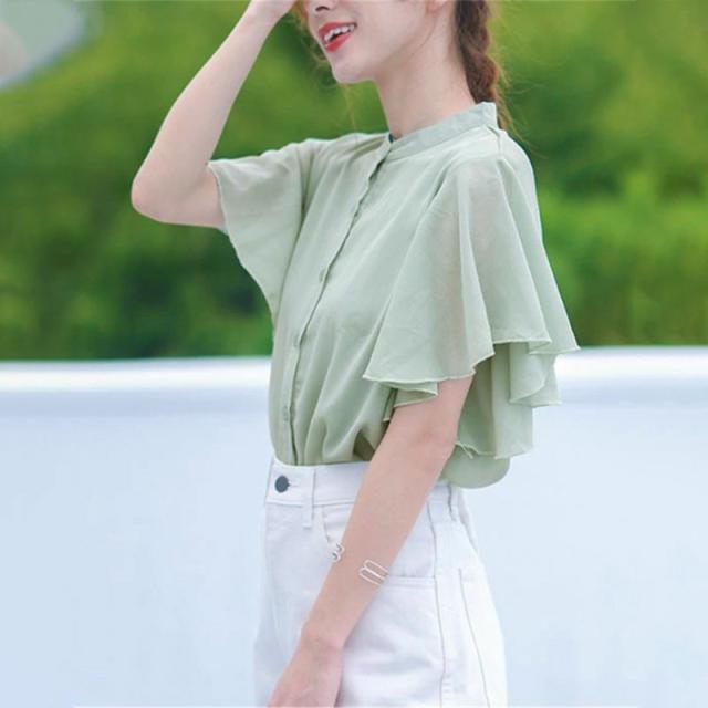 シフォントップス　ひらひら涼しげ　肩チラ見せ　女性らしい【匿名配送】 シフォントップスひらひら涼しげ肩チラ見せ女性らしい【匿名配送】
