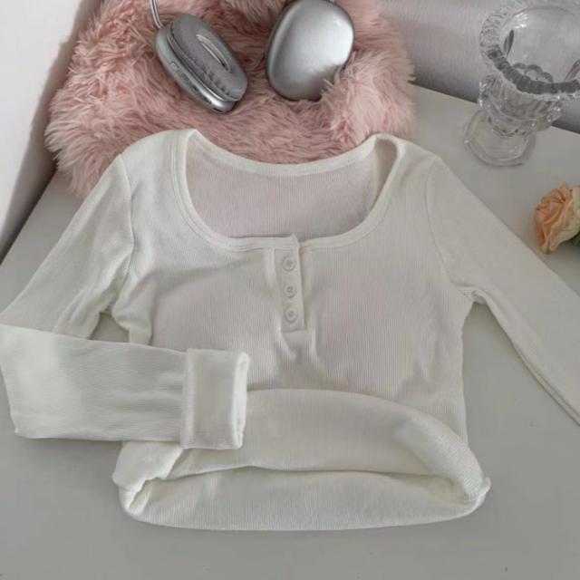 パット付長袖Tシャツ インナーシャツ ラウンドネック パット付長袖Tシャツ 伸縮性 レディース 長袖Tシャツ トップス インナー 肌着 カップ付き パット付 カットソー ストレッチ ラウンドネック ロンT 長袖 締め付けない ルームウェア 部屋着 無地 シンプル 春秋 アンダーウェア