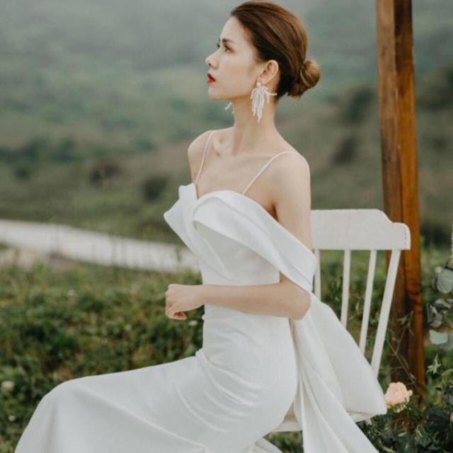 キャミソールドレス トレーン付きドレス ウエディング ウェディング フィッシュテール パーティードレス ホワイト マーメイドライン 結婚式 ワンピース 海外 ウエディング 挙式 白 ウェディングドレス キャミソールドレス トレーン付きドレス ウエディング ウェディング