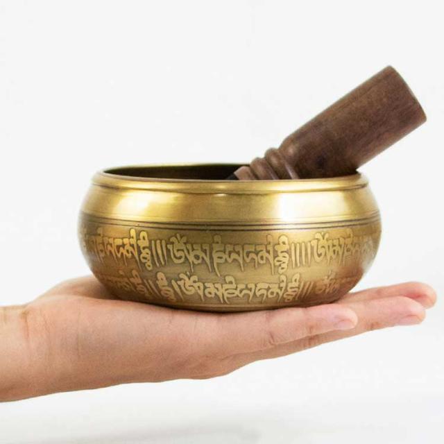 チベット ネパール仏碗 12.5cm 仏教鉢 ヨガ 銅色 14.5cm 歌うボウル 仏