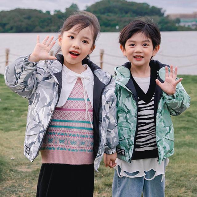 子供　服　18点　まとめ売り　130サイズ　男の子 ダウンジャケット yrf0401.jpg