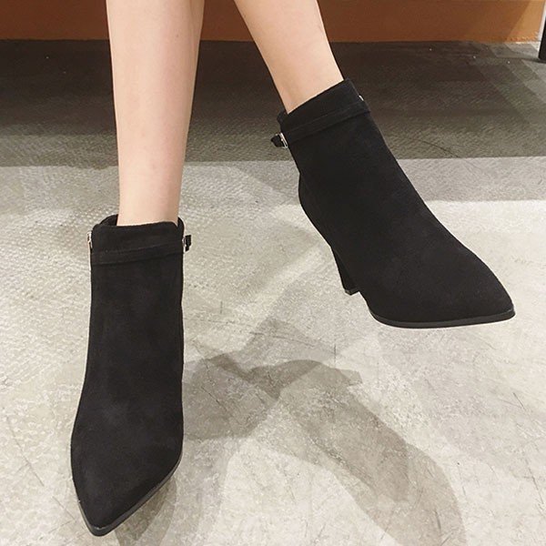ブーツ ショートブーツ レディース  ジップブーツ ヒール +８cm 大人 きれいめ おしゃれ ポインテッドトゥ フェイクレザー 合皮レザー 黒 22E85139 セール ブーツ ショートブーツ レディース ジップブーツ ヒール +8cm 大人