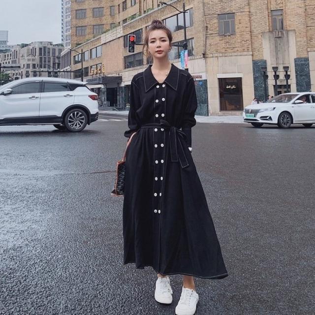 ワンピース Aライン シャツワンピース レディース 女性 長袖 ロング丈 前ボタン ウエストリボン 無地 シンプル お洒落 可愛い お出かけシーン 普