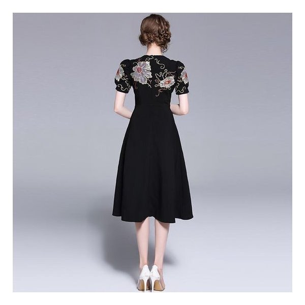 AX Paris★半袖 パフスリーブ ミモレ丈 ワンピース ドレス★花柄 サマーセール7月26日まで延長中！! 】XS-Lサイズあり【ERUKEI