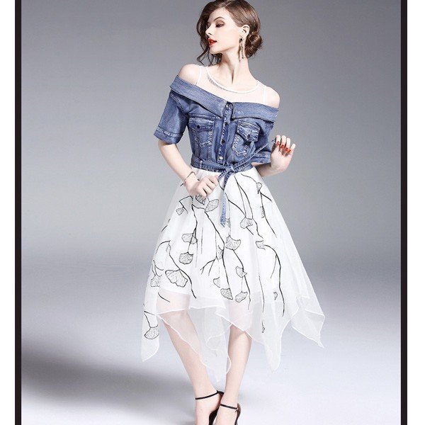 マキシワンピ　ドッキングワンピース　総 刺繍　レディースワンピース ドッキングワンピ マキシワンピ　リゾートワンピ チュールスカート ドッキングワンピ