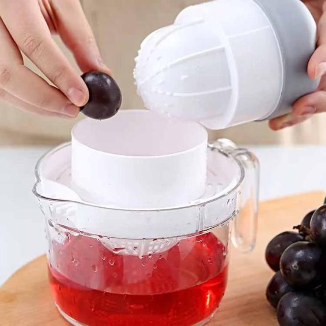 ジューサー 手動 レモン絞り レモン絞り器 オレンジ絞り フレッシュジュース 500ML カクテル サワー 生搾り 大根おろし おろし おうち時間 洗いやすい シトラスジューサー 果汁 フルーツしぼり キッチン用品 使いやすい 持ち手付き ギフト プレゼント 送料無料 レモン絞り