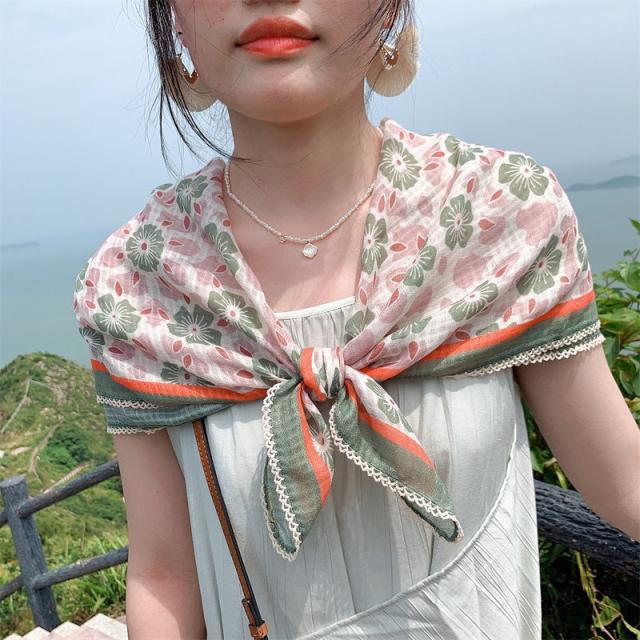 新品】 大判スカーフ 馬柄スカーフ 高級感 ネックスカーフ エレガント