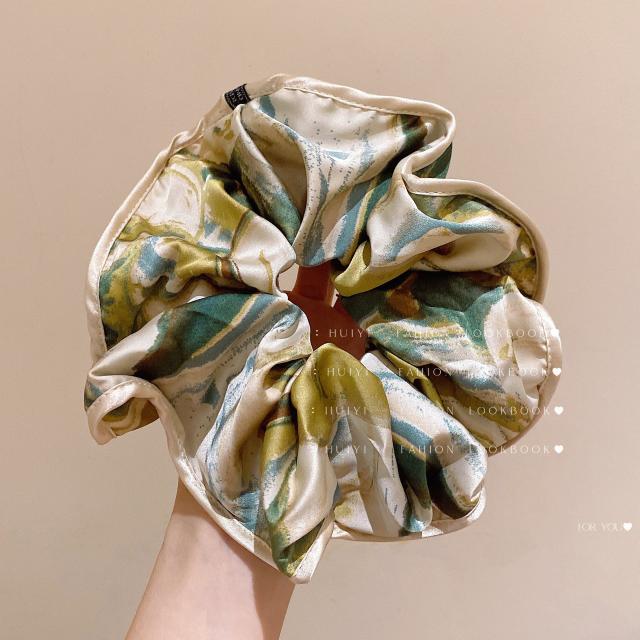 GUCCI 花柄 シルク ヘアゴム ブランド GUCCI ヘアアクセサリー