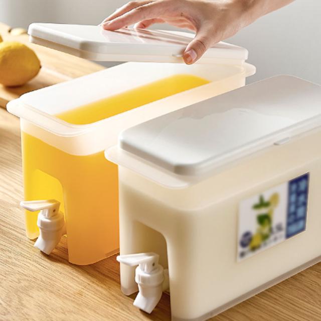 お茶 大容量 洗いやすい 2個セット冷水ポット 2個セット冷水ポット 横置き 耐熱 ドリンクサーバー 蛇口付き 冷水筒 3.5L ドリンクピッチャー 飲料水 ウォーターピッチャー ドリンクピッチャー 麦茶ポット 水差し 軽量 冷蔵庫に入れる 家族 一人暮らし その他コーヒー・ティー用品