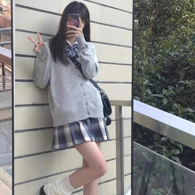 スクールカーディガン レディース カーディガン 女子高生 セーラー服 制服 学生服 ニットセーター 前開き 秋 冬 ニットカーディガン 森ガール セーターコーディ 楽天市場】スクールカーディガン レディース カーディガン V
