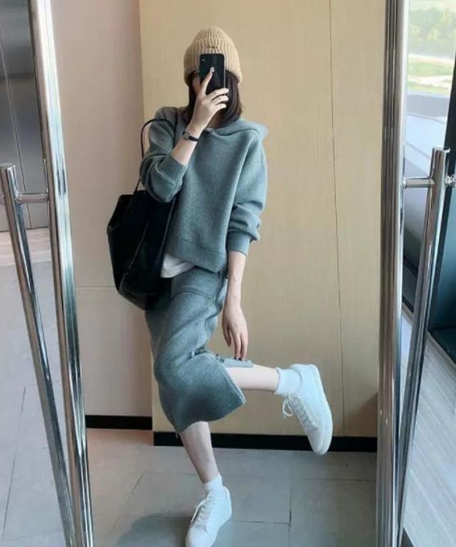 パーカー レディース 上下セット セットアップ スカート 長袖