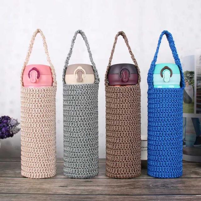 カバー付きボトル　ボトルカバー　ドリンクボトル　水筒　筒形　手編み ペットボトルカバー ニット ボトルカバー 水筒ケース 手編み