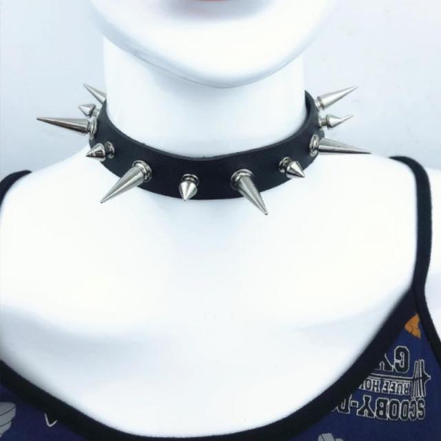 レザーパンクチョーカー 本革レザーパンクチョーカー スタッズ＆ハート・レッド・PUNKS