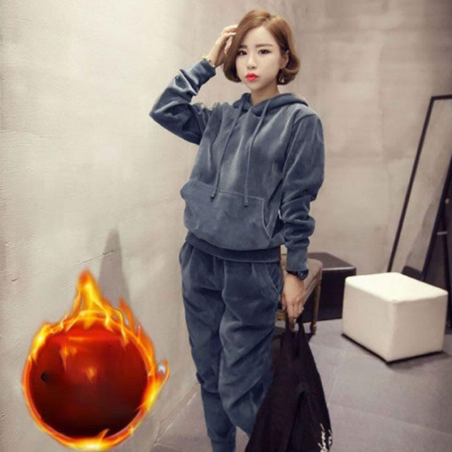 ベィジャン] レディース ジャージ 上下 あったか 厚手 三点セット ベスト パーカー トレーナー ロングパンツ スウェット セッ SEN  TOKYO（セントーキョー）の「ショートパーカースウェットセットアップ（ジャージ）」 - WEAR [ベィジャン] レディース ジャージ 上下 あったか 厚手 三点セット ベスト パーカー トレーナー ロングパンツ スウェット セッ