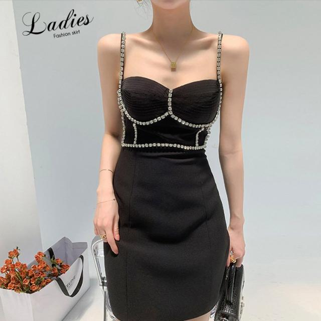 サスペンダーワンピース レディース 袖なしノースリーブ ショート ワンピ ミニワンピース デコルテ 着痩せ セクシー ドリル 夏 新作 の通販は 6,080円