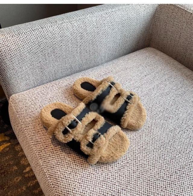 ボアソールサンダル ブラック 37 破け 