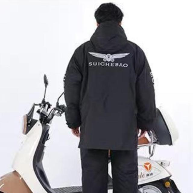2way、つなぎに変身可能！バイク ロング コート ベンチコート バイク用 ロングコート 防水 暖かい 裏ボア レディース メンズ バックジップ 光反射 防寒コート 超ロング 中綿 ジャケット フード付き 男女兼用 アウトドア 防風 冷気入りにくい 手袋付き 暖かい ベンチコート 2way、つなぎに変身可能！バイク バイク用 ロング