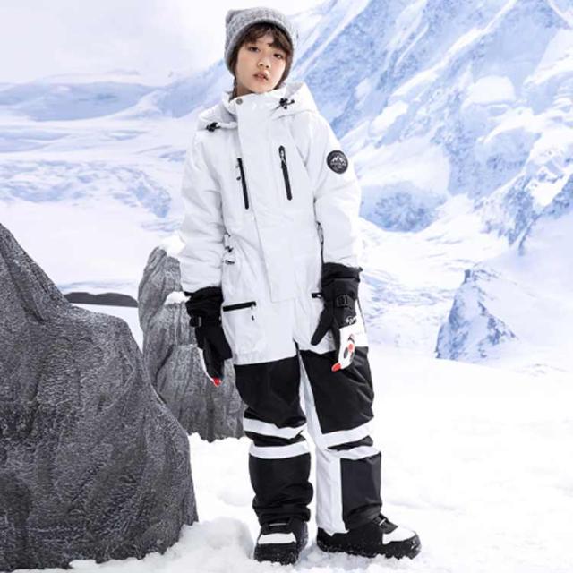 雪遊び つなぎ ジャンプスーツ 送料無料 防寒 ベビー 中綿 撥水 送料無料 男の子 アウター 女の子 フード スノーウェア 子供服 スノーボードウェア ジャケット キッズ 冬 幼稚園 保育園 雪 冬 アウトドア_3
