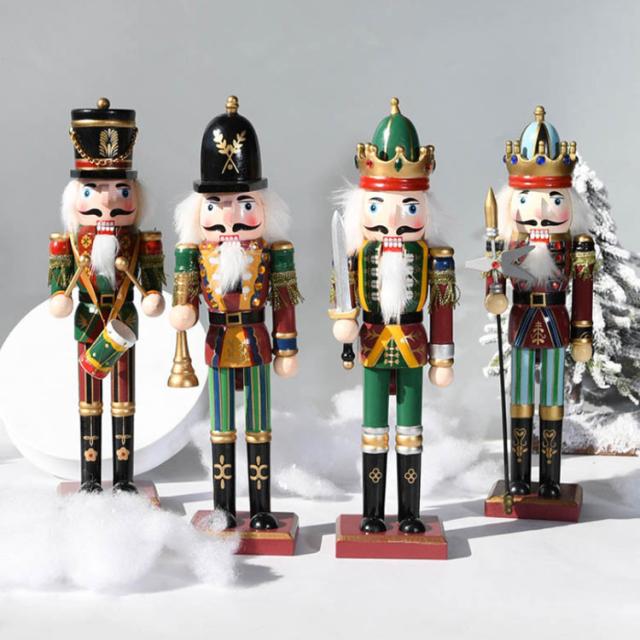 くるみ割り人形　兵隊大と音楽隊　4体セット Amazon.co.jp: くるみ割り人形 小型 小さい 4体セット 鍋車鼓銃