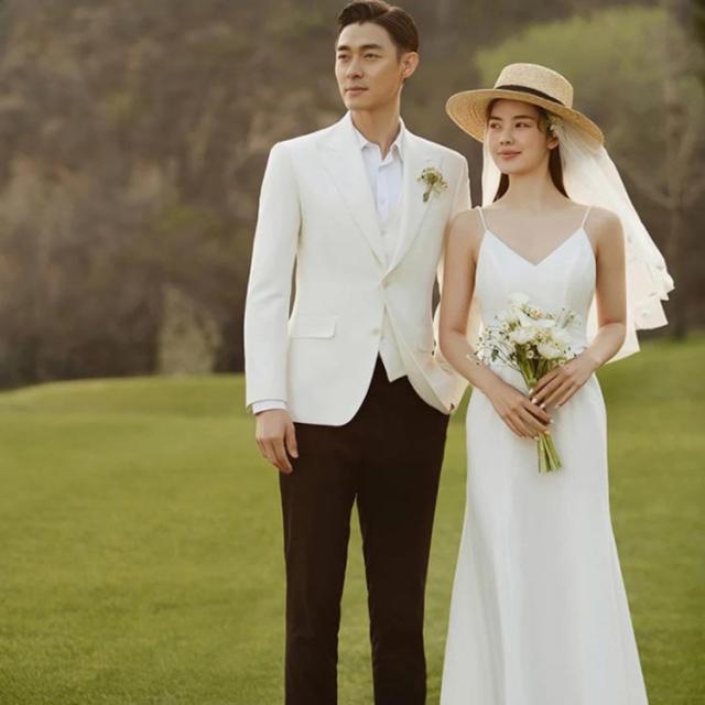 ウエディングドレス 二次会 マーメードドレス スレンダーライン V