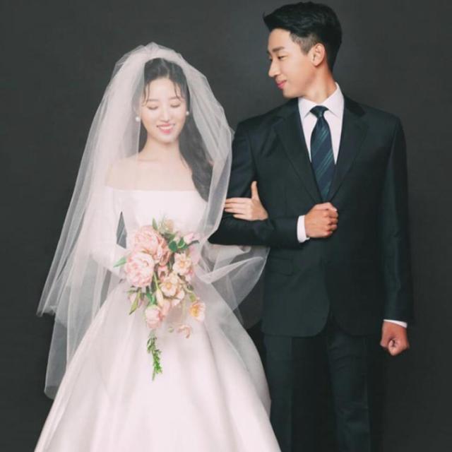 ウエディングドレス ウェディングドレス 袖あり 長袖 七分袖 ドレス A