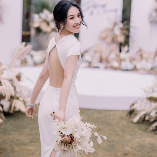 ドレス 半袖 白 ウェディングドレス ドレス パーティードレス バックスリット スレンダーライン 二次会 フォトウェディング ウエディング レストランウェディング スレンダー ロング ワンピース レディースドレス ウエディング ドレス ウェディングドレス 半袖 レディースドレス